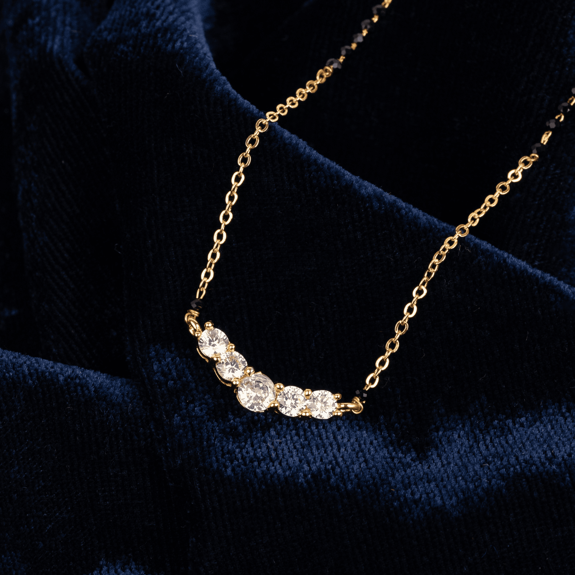 Amaya Diamond Mangalsutra