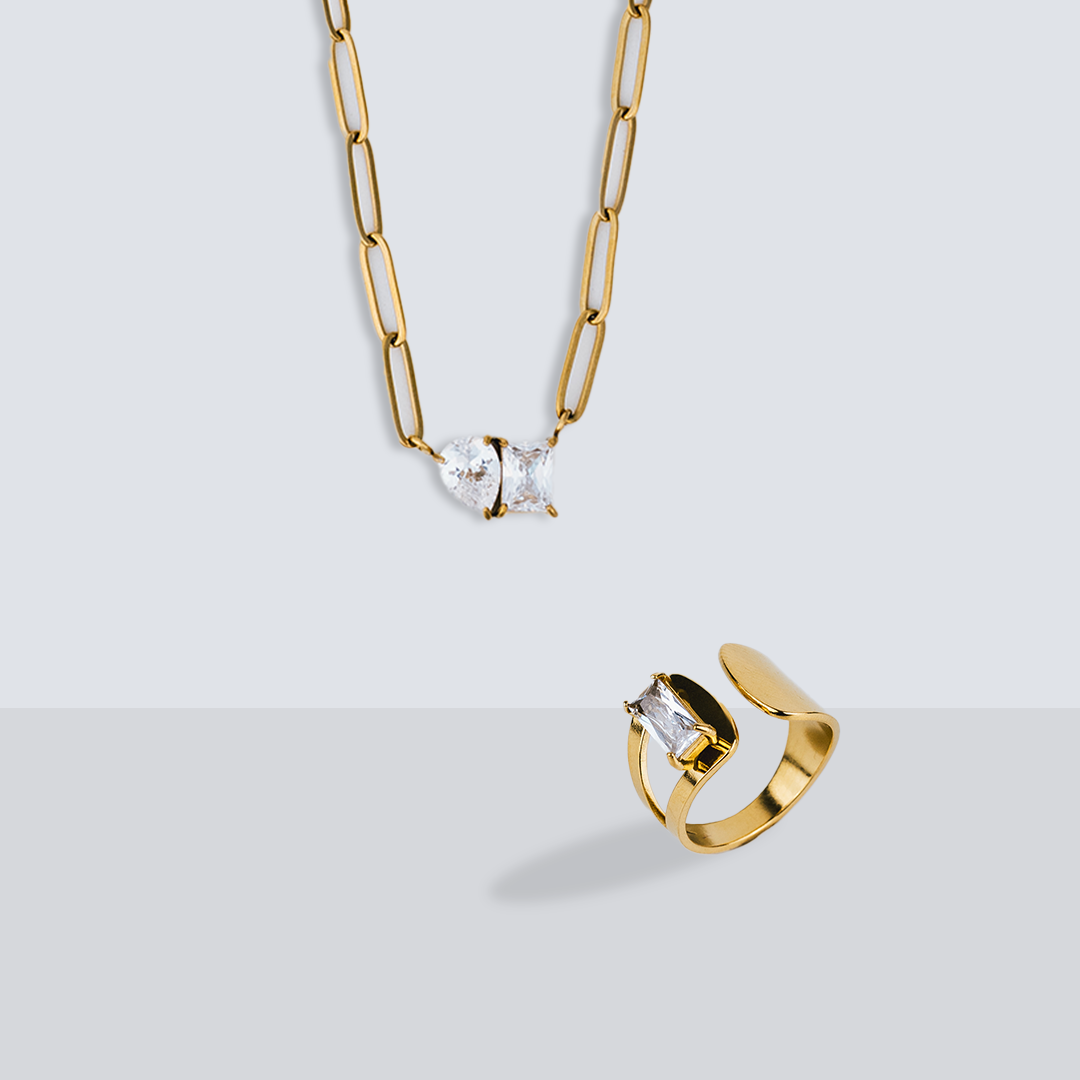 Zione Ring & Gleamchain Necklace
