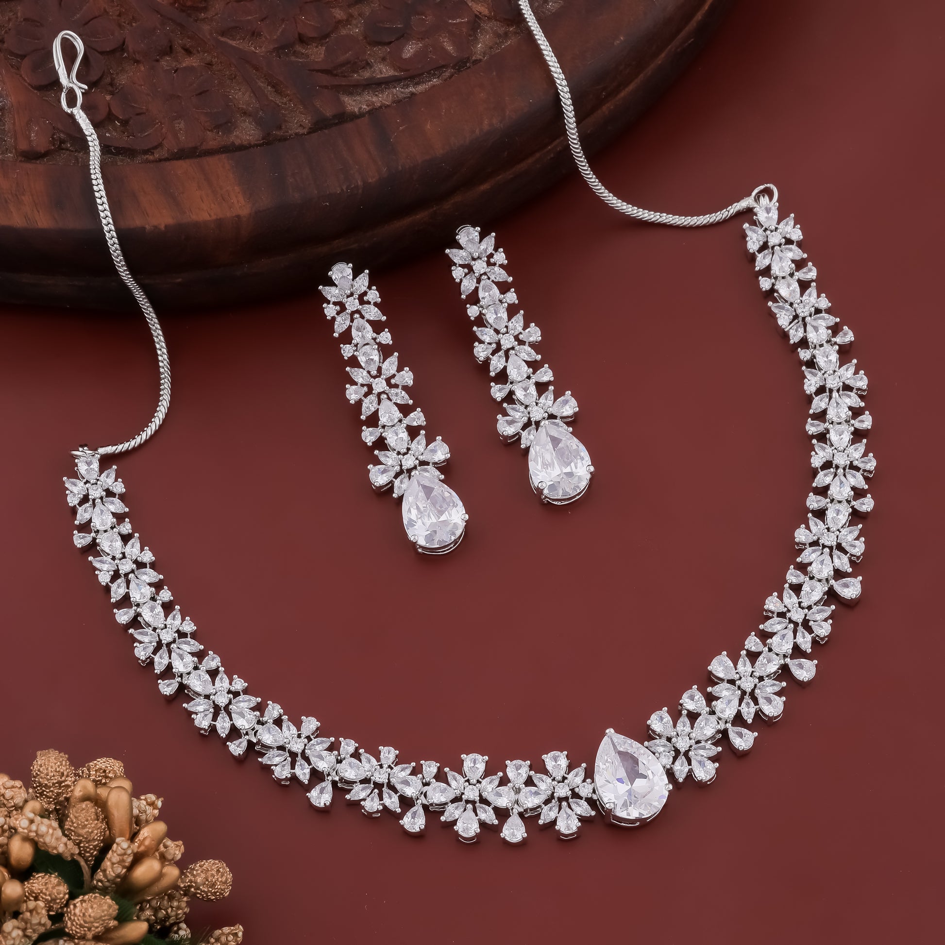 Cinque White Zirconia Studded Rhodium Plated AD Necklace Set