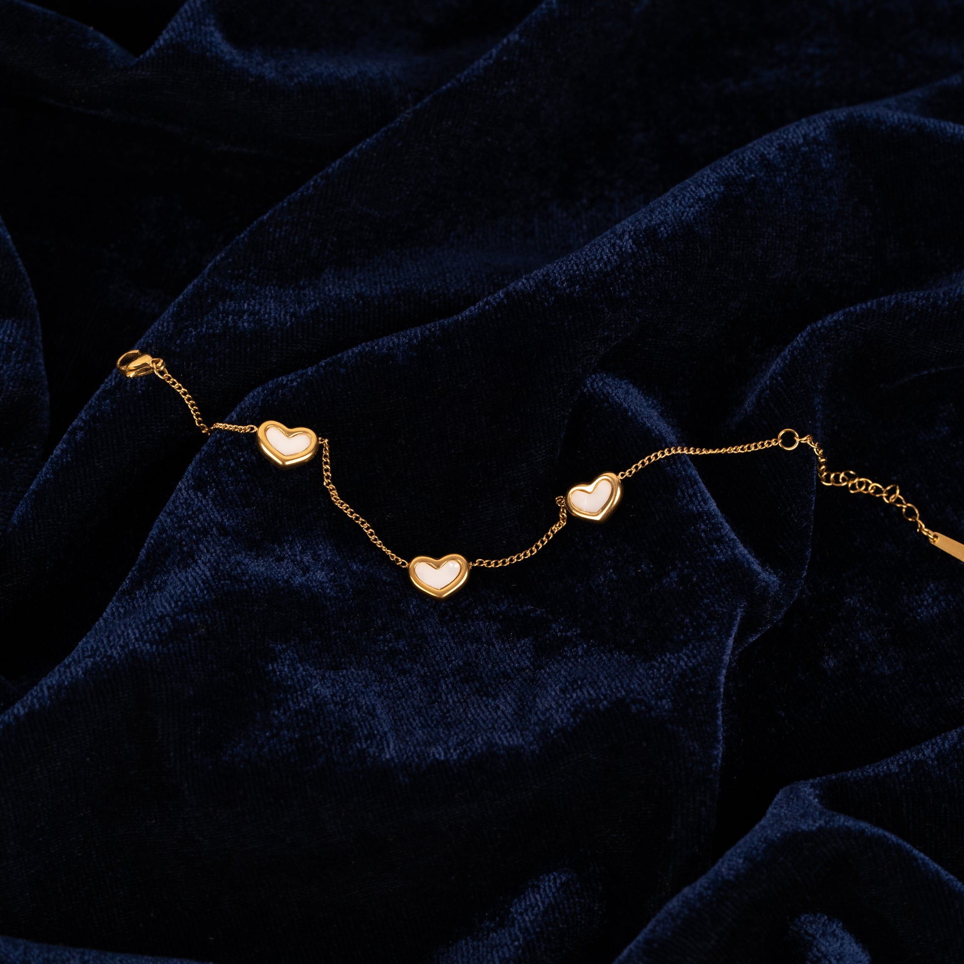 Lustre Heart Bracelet