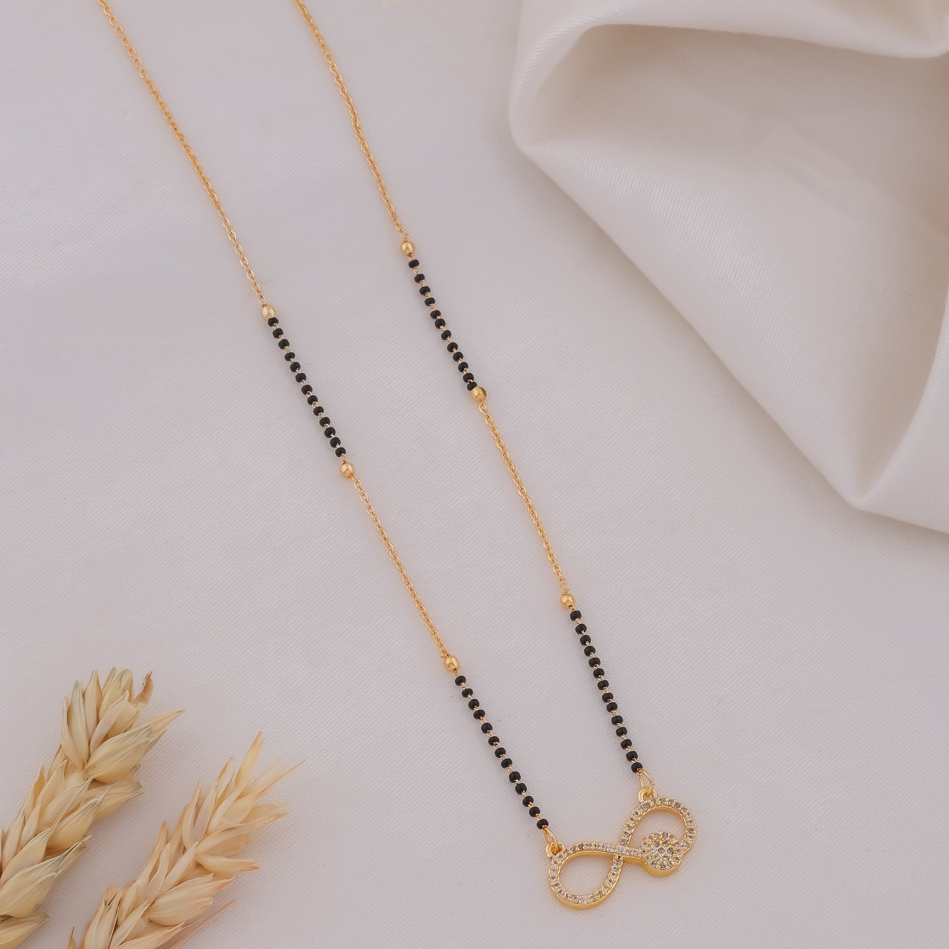 Sharadhha Mangalsutra