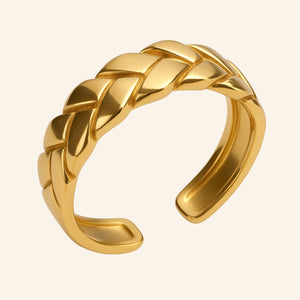 Braide Ring